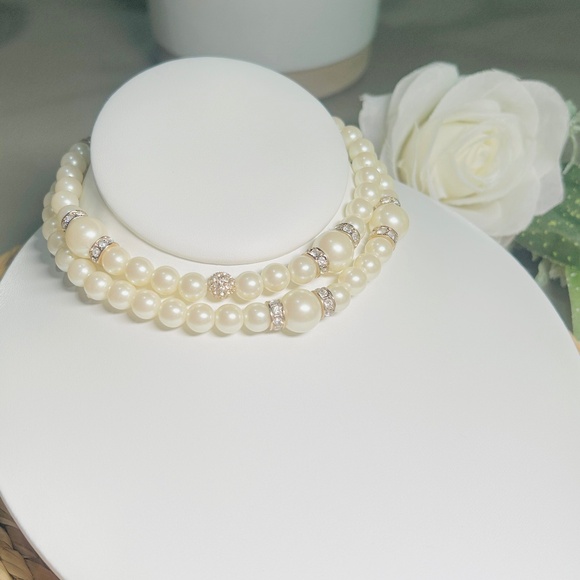 Ann Taylor 32” Long Faux Pearl and Pavé Crystal Necklace - Picture 5 of 8